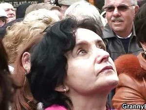 Միսս Հայդ լրիվ պոռնո ...