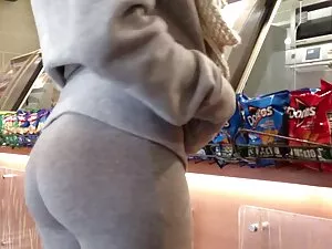 Աղջիկները masturbate ...